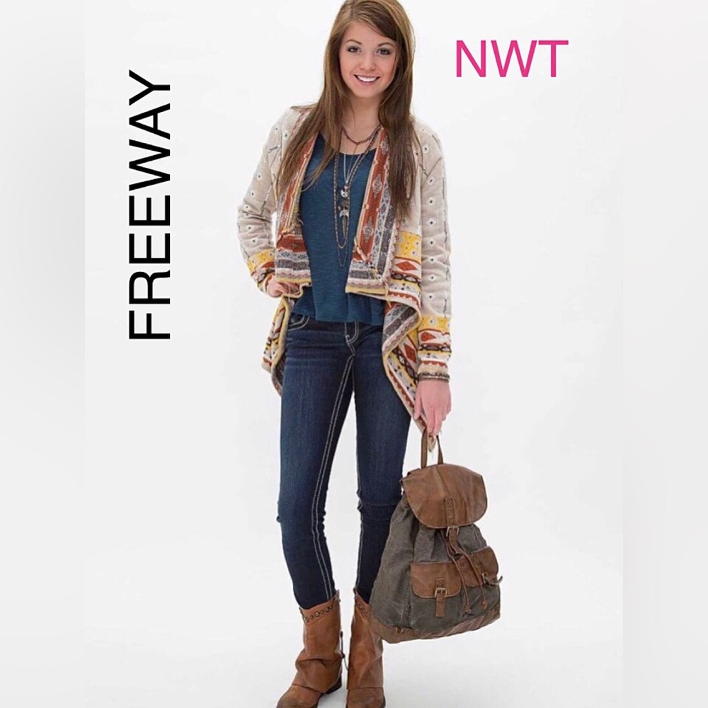 NWT Freeway Southwestern Flyaway Cardigan Size Large + Free Shipping